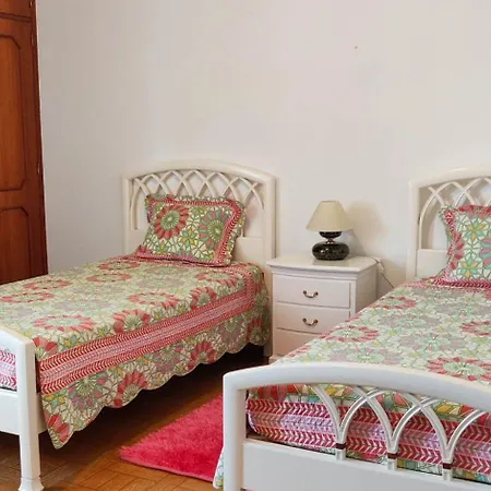 Casa Da Cerca Achada De Gaula * 圣克鲁斯