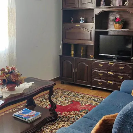 Casa Da Cerca Achada De Gaula بيت للعطل *