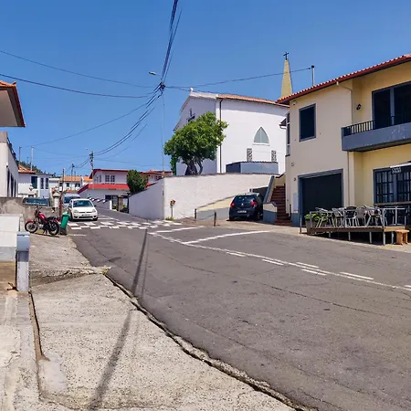 Casa Da Cerca Achada De Gaula *