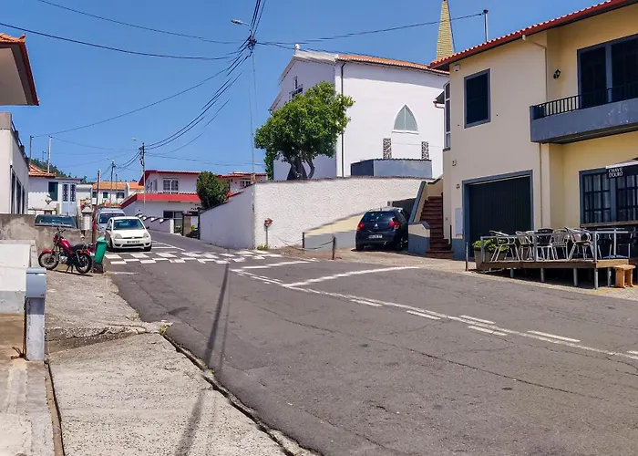 Casa Da Cerca Achada De Gaula *